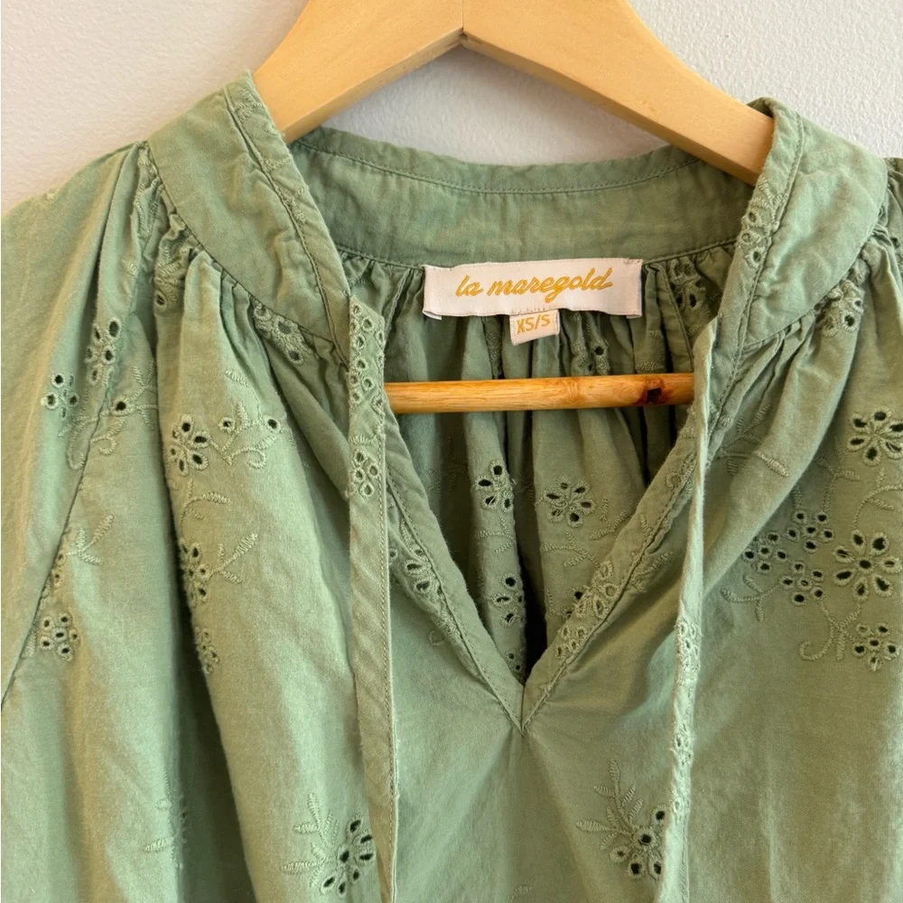 La Maregold Green Eyelet Joyce Blouse xs/s - Picture 2 of 3
